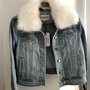 NWT Velvet Heart denim jacket with fur collar